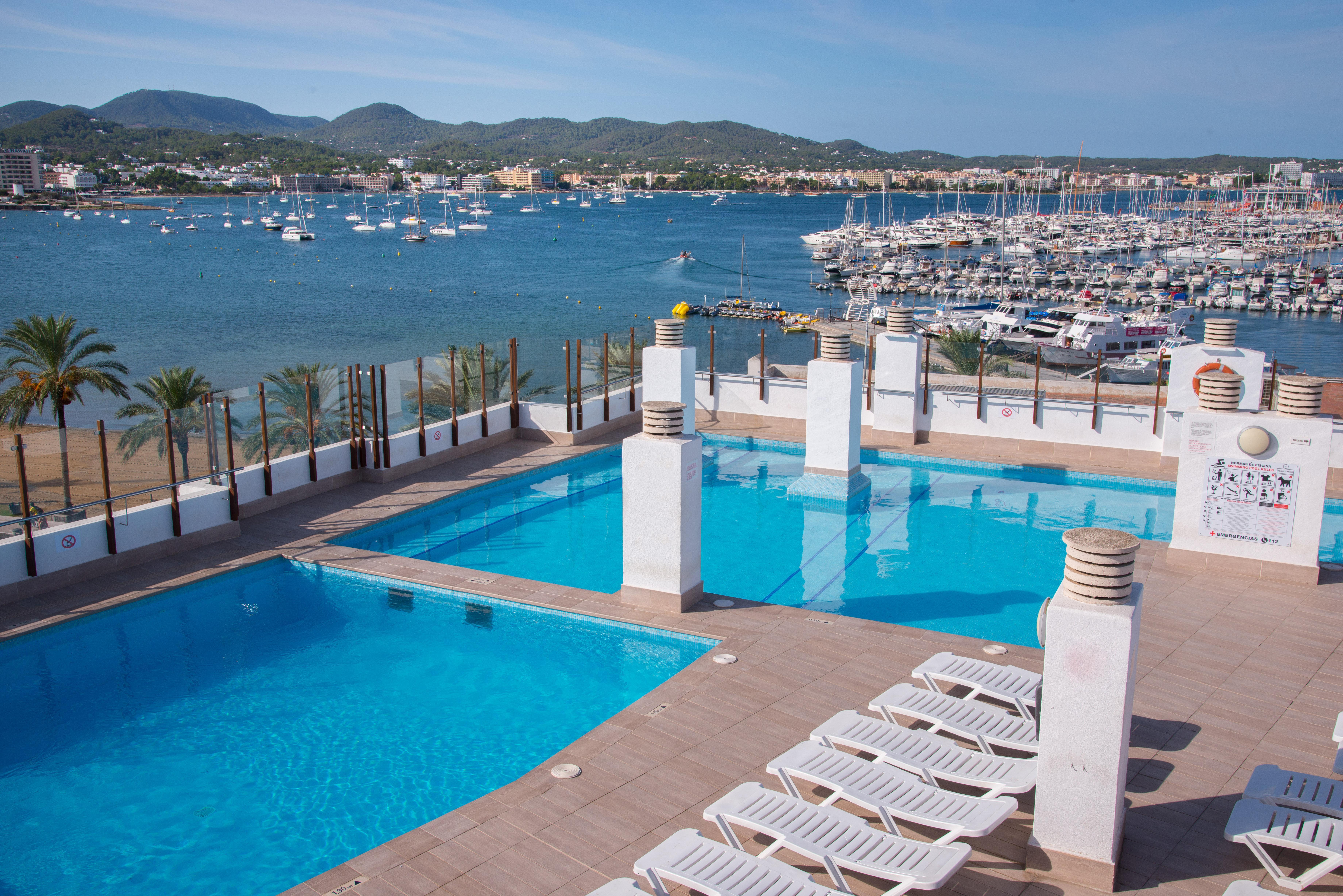 Sunside Ibiza Studios - Only Adults- Formerly Known As Central Park San Antonio  Exteriör bild