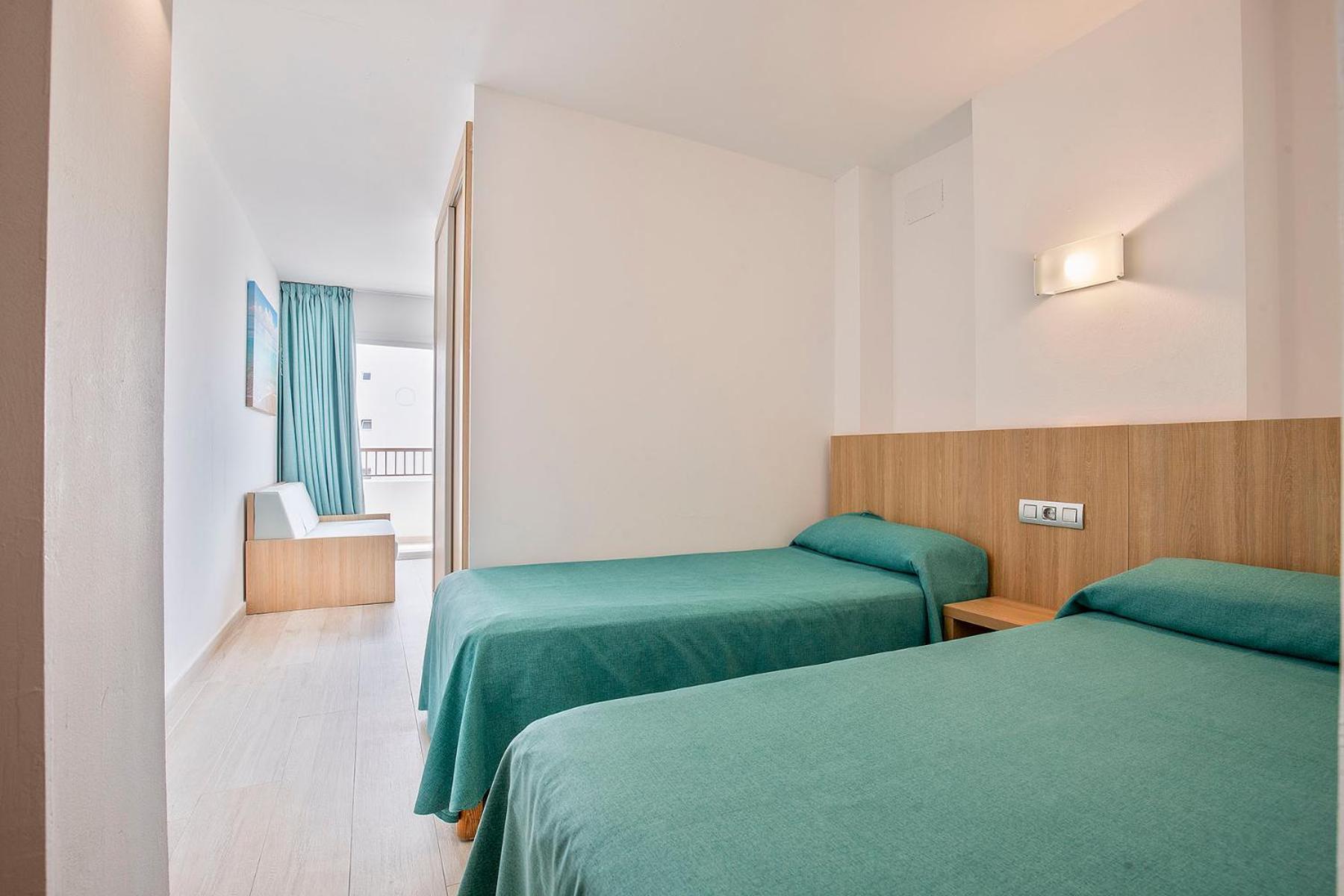 Sunside Ibiza Studios - Only Adults- Formerly Known As Central Park San Antonio  Exteriör bild