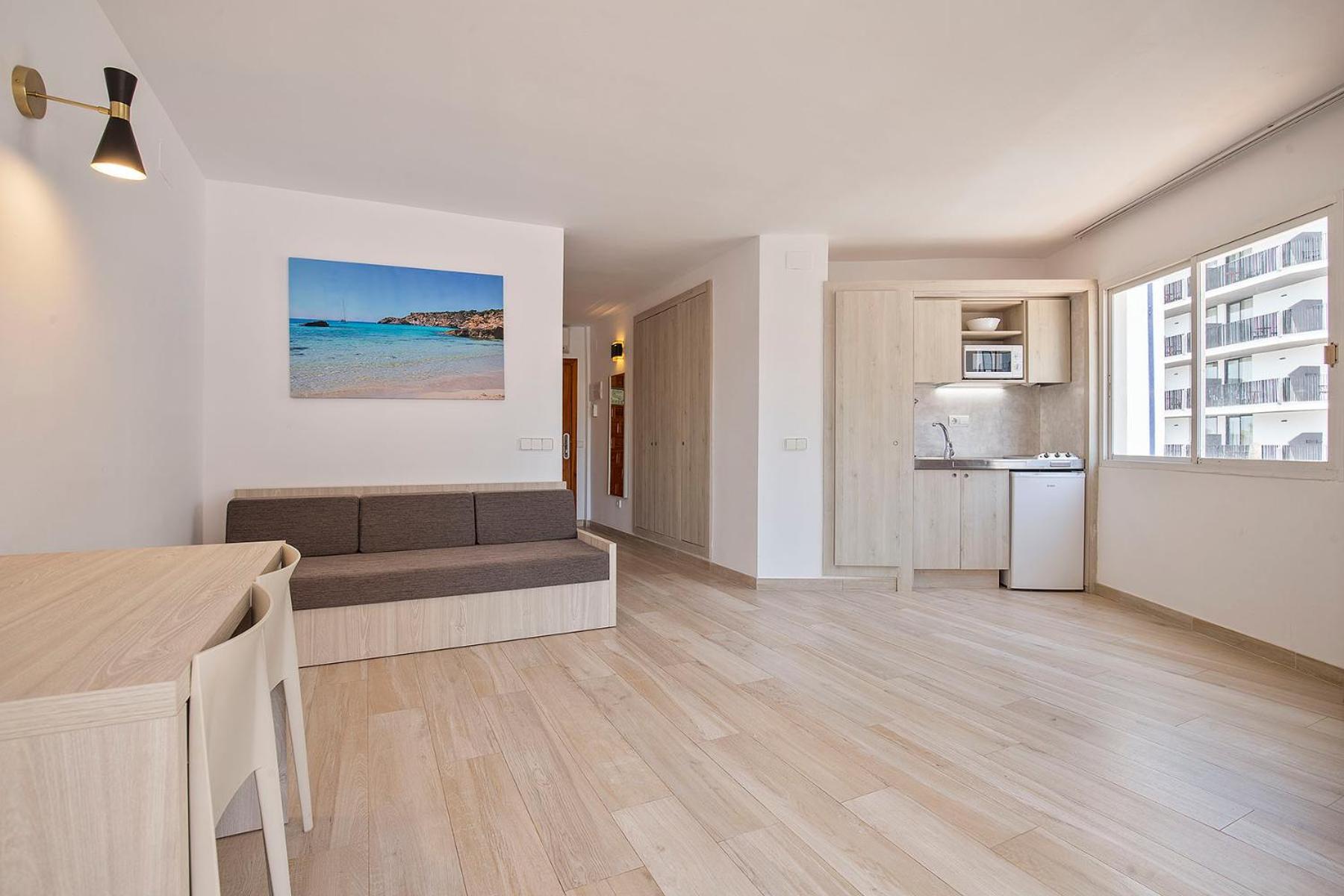 Sunside Ibiza Studios - Only Adults- Formerly Known As Central Park San Antonio  Exteriör bild