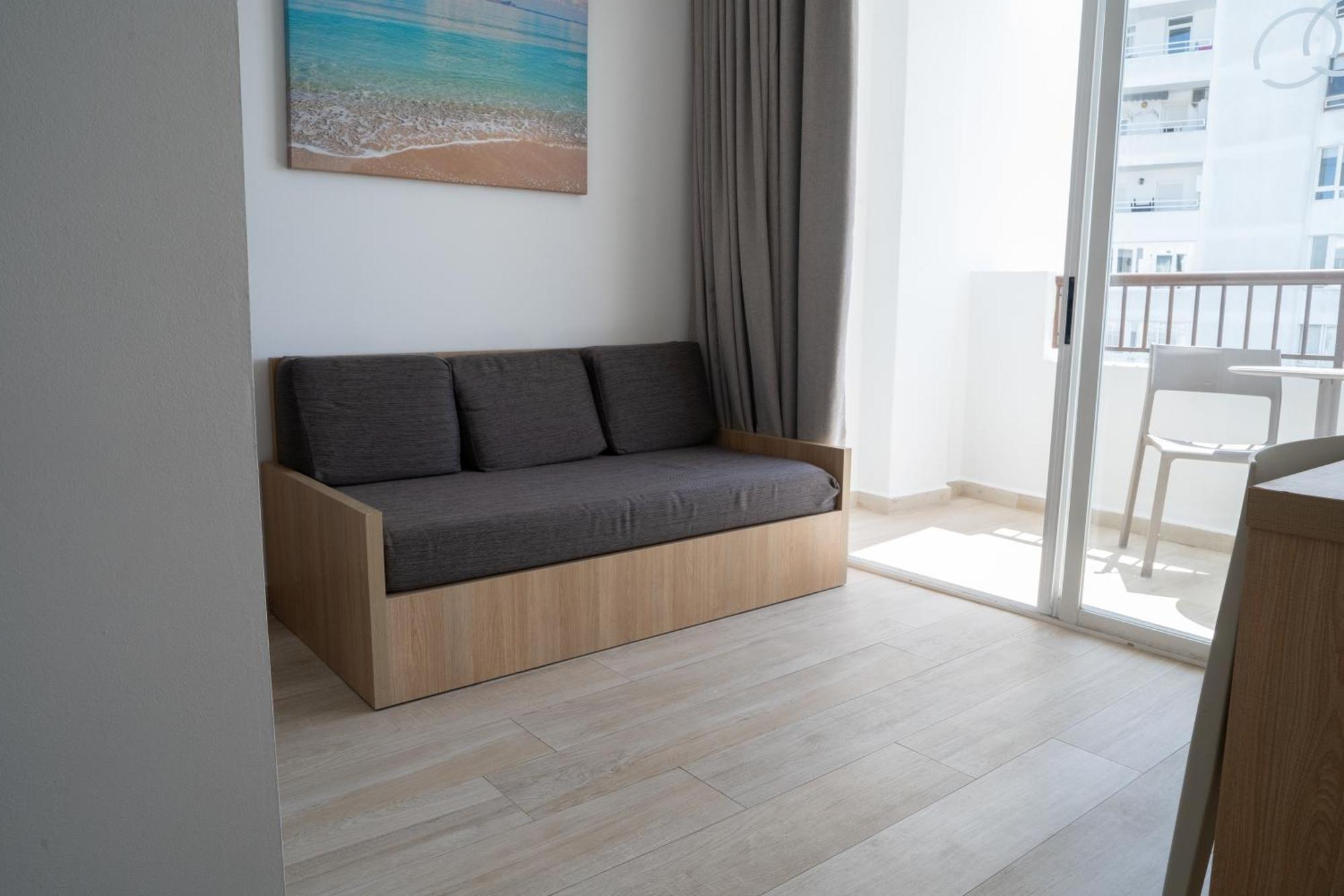 Sunside Ibiza Studios - Only Adults- Formerly Known As Central Park San Antonio  Exteriör bild