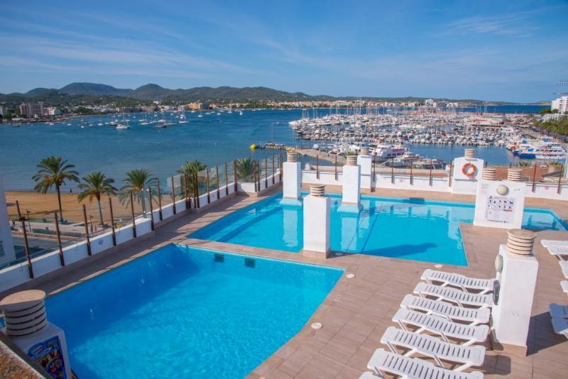 Sunside Ibiza Studios - Only Adults- Formerly Known As Central Park San Antonio  Exteriör bild